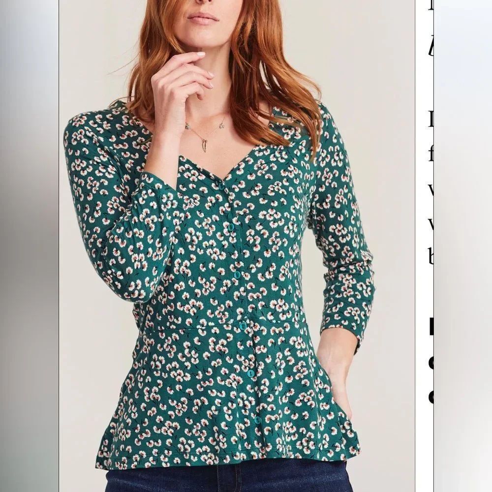 NWT Fat Face Marlene Floating Bloom Top, Basil Green, size 6.
